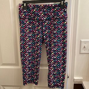 VS High Waisted Knockout Capri Workout Legging
